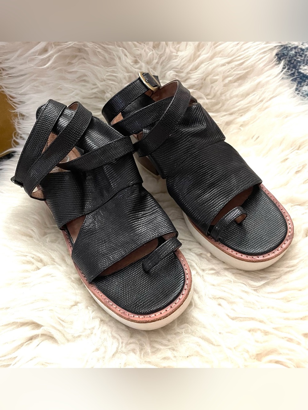 Jeffrey Campbell Platform Sandals  Textured Leather Ankle Strap Size 7.5